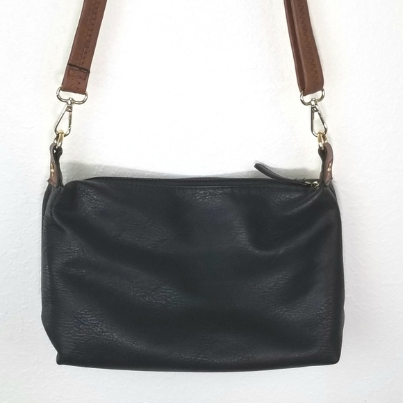 Twist Lock Studded Vegan Leather Handbag Set - Picture 4 of 6